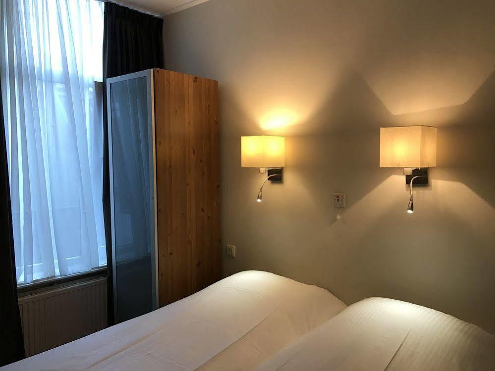 Hotel Carillon 2*